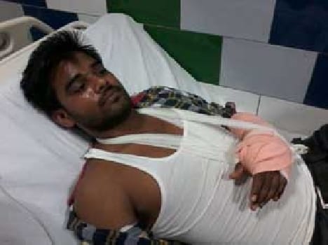 fireing in pandeypur, three injured
