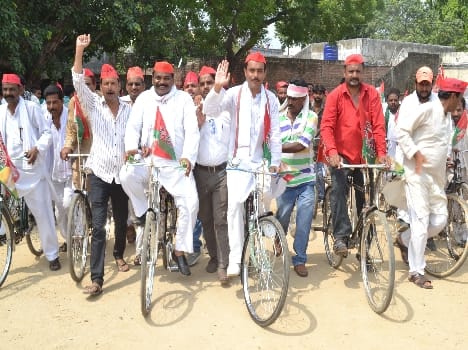 Bicycles from the city to the village Dudin