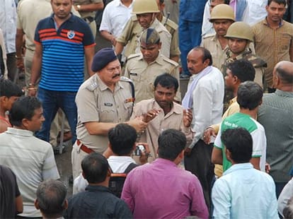 four people dead in truck accient
