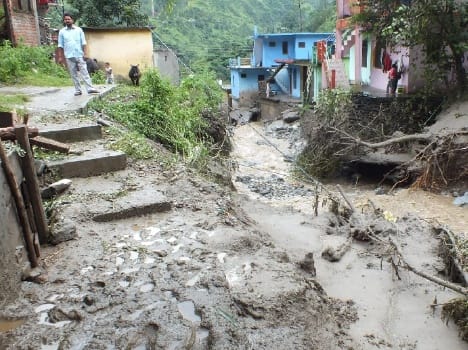 cloudburst in himachal kullu extensive damage.