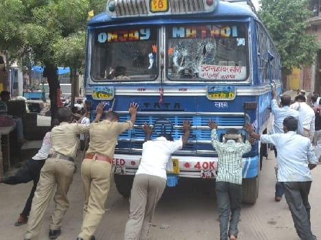 Private bus driver beaten, just broken glass