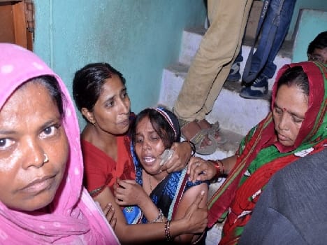 murder of old woman in mathura