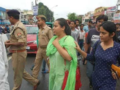 school manager murdered in lucknow