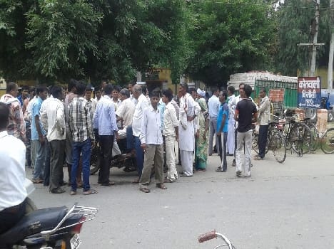 The uproar over the death of the student injured in the police station