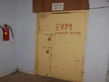 Representatives of political parties is not coming off Strangrum
