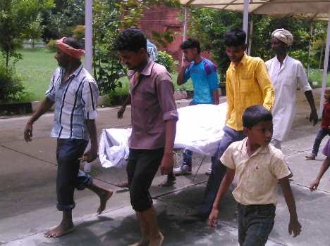 police pick up dead body from pyre in mohali