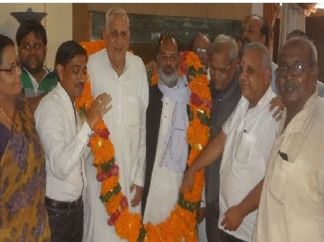 Traders fearlessly Business: Shyambihari