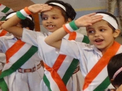 Party -e- Azadi