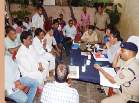Akhadedar meeting with the administration