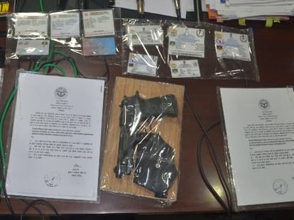 A fraud, self declared RAW agent caught by Police.