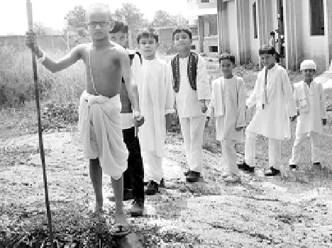 Adorable children removed floats