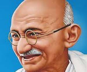 swaraj of gandhi and expectations of youth