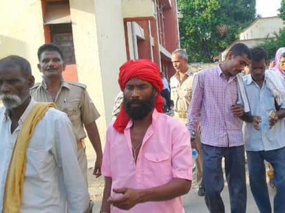 life imprisonment to two lesbian and three others in murder case