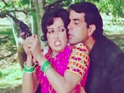 Why Sanjeev Kumar and Hema Malini not seen togather in Sholay?