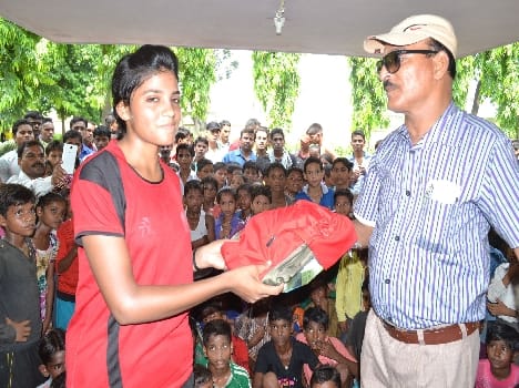 Pushkar was won by Paul and mahajabeen Cross Country Race