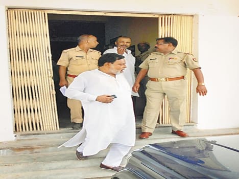 SP minority House , former state secretary arrested