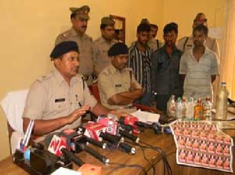 three people arrested with alcohol