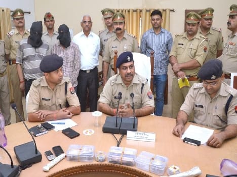 police opened matter of robbery in krishna nagar