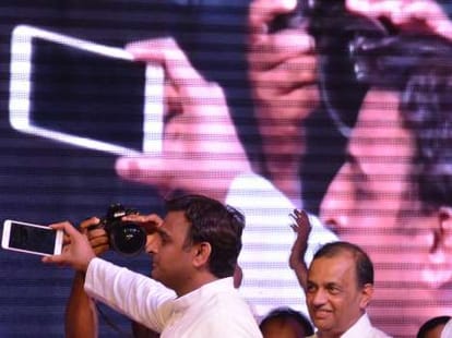 Jash e Azadi in Gunjing Carnival in Lucknow.