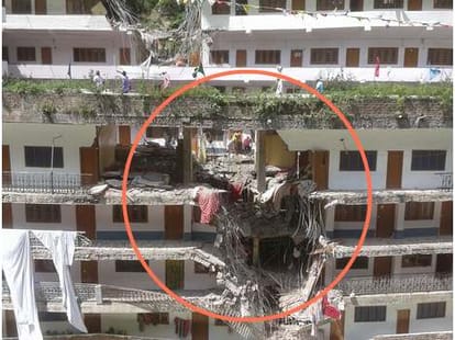 land sliding on manikaran gurudwara, 7 died.