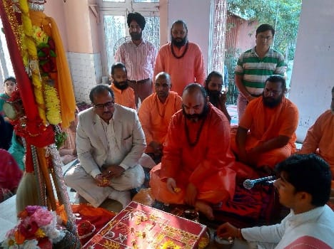Deputy Chief minister joined dashnami akhara worship