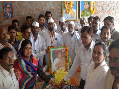  The Rajiv Gandhi remembered on birth Congressmen