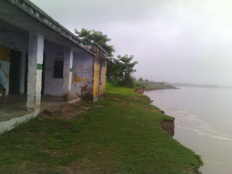 The primary school reached JD skirt Lalapurwa