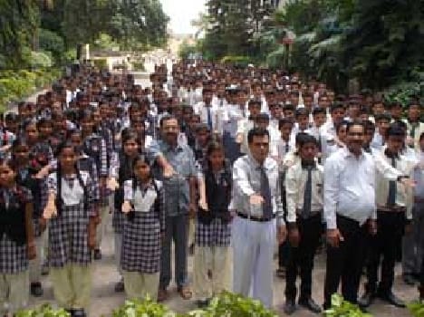 Resolution to maintain communal harmony