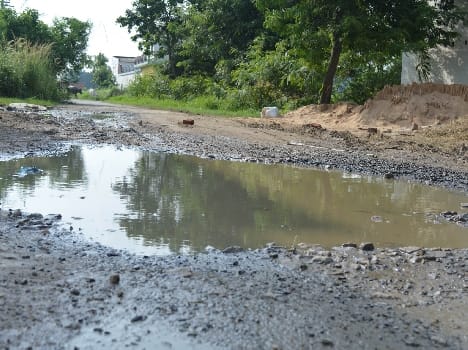 Sphere Awdyaegik Bntadhar by government policies