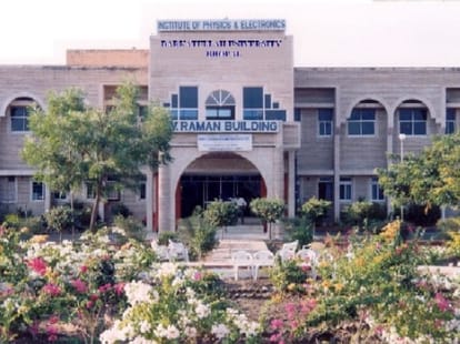 students saw porn sites in university campus