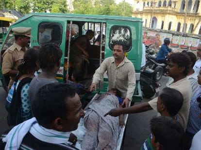 A teenaged girl kidnapped and gangraped in Lucknow.