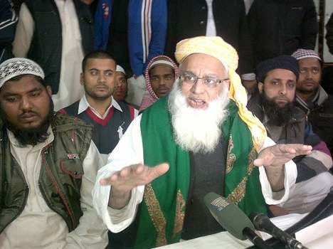 jama masjid flag hosting by shahi imam habib-ur-rehman