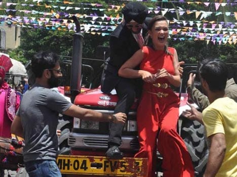 Singh Is Bling Movie Controversy Sikhs vs Akshay Kumar