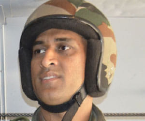 dhoni could have become sky hauks in agra