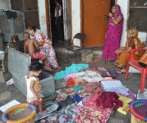 40 Lakhs loot in Lucknow.