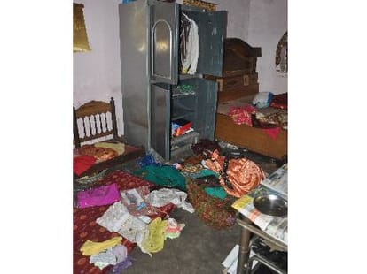 40 Lakhs loot in Lucknow.