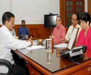 Delhi government supports uphaar cinema fire tragedy victims, will not take 60 crore