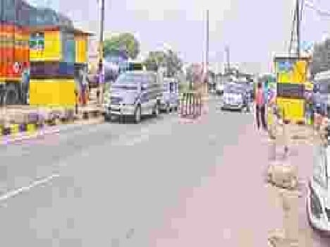 toll plaza shifted on etmadpur