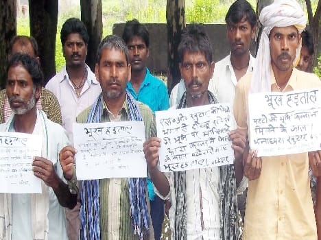SDM office lessee sitting on hunger strike