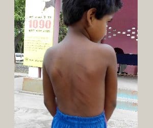 teacher beats a girl brutally in sultanpur