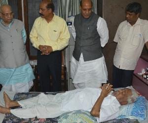 rajnath singh announces free treatment for poor patients