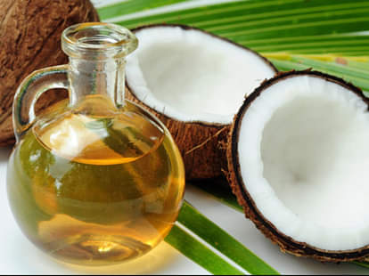 Amazing Beauty Tricks With Coconut Oil