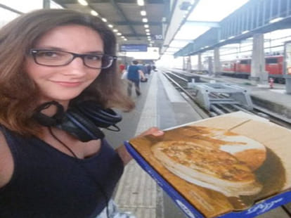 Woman, 23, becomes so sick of landlords that she gives up her rented flat to live on a TRAIN