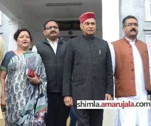 himachal vidhansabha, bjp walk out.