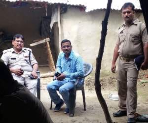 man surrender after his wife's murder