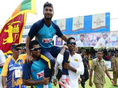 kumar sangakkara is a famous cricketer of sri lanka
