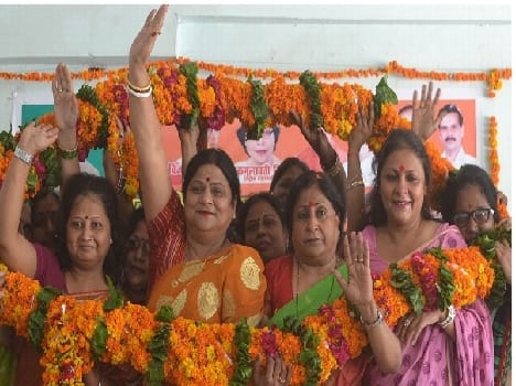  PM plans to come forward to promote women's wing