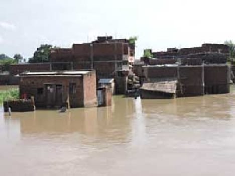 The city entered the river bottom
