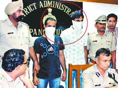 2 interstate gangster arrested in panchkula