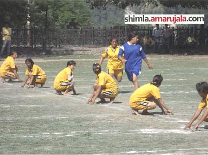 teacher and 50 player get sick due to food poisoning at chamba.